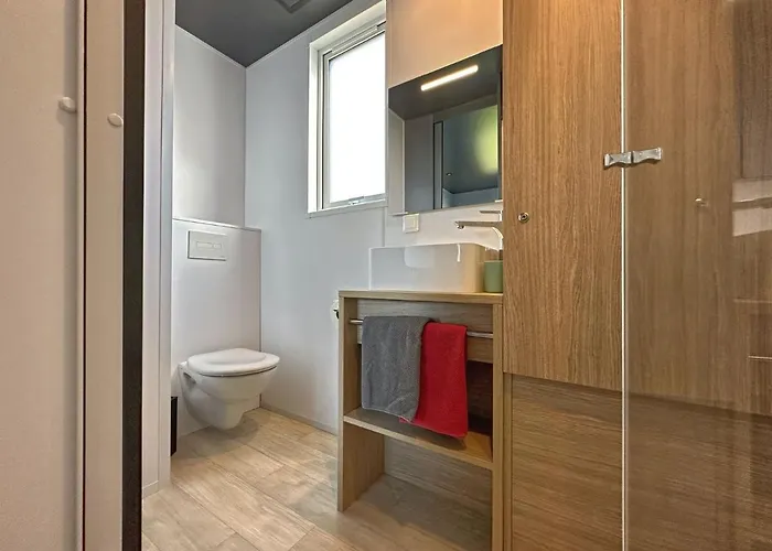 別荘 Tiny House, ノインブルク・フォルム・ヴァルト