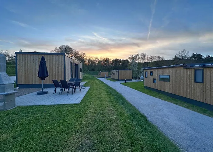 別荘 Tiny House, *